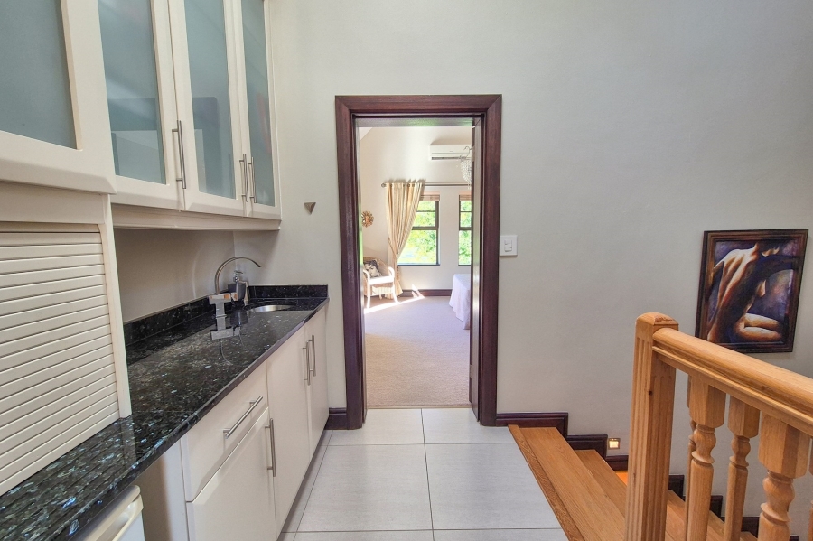 3 Bedroom Property for Sale in Boschenmeer Golf Country Estate Western Cape